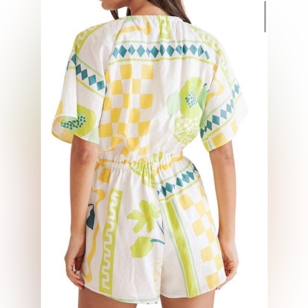 Tropical Print Two-Piece Set - Picture 2 of 8